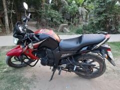 Yamaha FZs